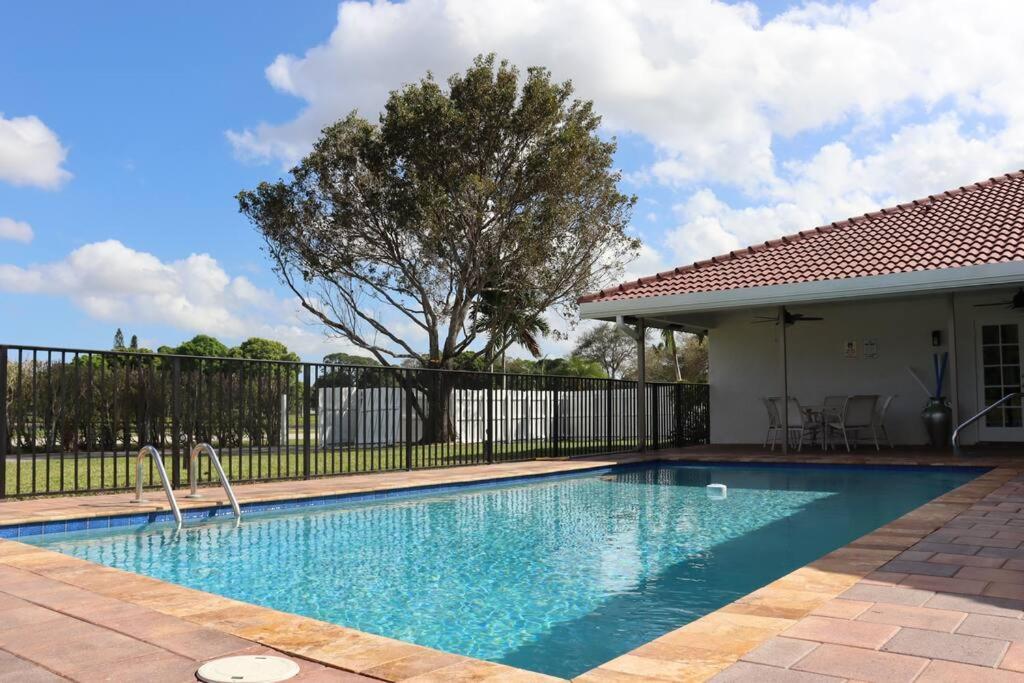 4/3.5 House With Pool- Boynton Beach, Fl. Экстерьер фото